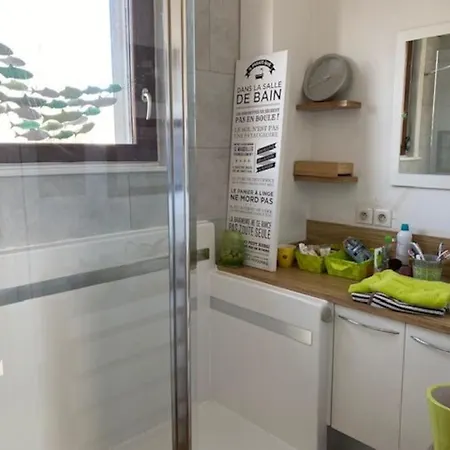 Вилла Jolie Maison 4 Chambres Jardin & Balneo