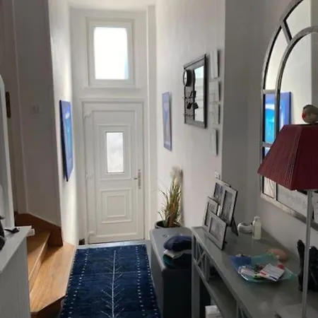 Jolie Maison 4 Chambres Jardin & Balneo Вилла Марк-ан-Барёль